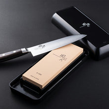 Load image into Gallery viewer, KAI Seki Magoroku Medium Whetstone #1000