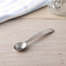 画像をギャラリービューアに読み込む, KAI SELECT100 Measuring Spoon Oval-type 1/2 Teaspoon
