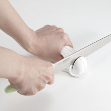 Load image into Gallery viewer, KAI Sharpener for Double-edged Knives (A Sharpener that can sharpen Wave Edges)
