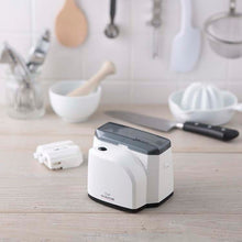 Load image into Gallery viewer, KAI SELECT 100 One Stroke Knife Sharpener