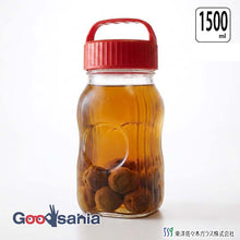 Load image into Gallery viewer, Toyo Sasaki Glass Fruit Liqueur Bottle, Small Dispensing Pot, 1500ml, Made in Japan, Red, I-77860-R-A-JAN (Storage container, glass bottle, fruit liquor bottle, plum liquor bottle, plum liquor bottle, pickling container)
