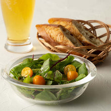 Load image into Gallery viewer, Toyo Sasaki Glass Salad Bowls, Small Bowls, φ15 x 4.5cm, Set of 6, Made in Japan, Dishwasher Safe, P-12302 (Salad Bowl, Glass Bowl, Glass Dish, Bowl, Serving Bowl, Deep Dish, Glassware, Dishware, Dessert Bowl Set)