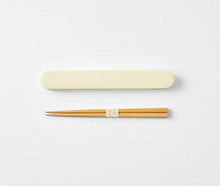画像をギャラリービューアに読み込む, CANDY POP Chopsticks Box Set Made in Japan Ivory (Chopsticks) Approx. 18cm T-36430 (Cutlery My Chopsticks Chopsticks Box 18cm Lunch Box Women's Stylish Pastel)
