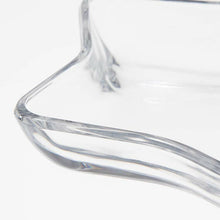 Cargar imagen en el visor de la galería, Toyo Sasaki Glass Small Plate Fashion Small Plate Star Small Plate Made in Japan Dishwasher Safe P-36303 (Plate Small Plate Mini Plate Small Item Holder Accessory Holder Tray Star Star Shape Cute Stylish)