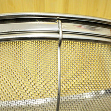 Laden Sie das Bild in den Galerie-Viewer, Inoue wire mesh turtle-shaped colander for large 5 sho 18-8 stainless steel