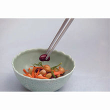 Laden Sie das Bild in den Galerie-Viewer, EAtoCO Saibashi Tongs Made in Japan Silver Width 1.7 x Length 25cm AS0029