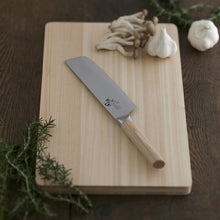 Load image into Gallery viewer, KAI Sekimagoroku Composite 10000CL Kitchen Knife Vegetable Cutting 165mm