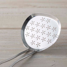 Load image into Gallery viewer, KAI SELECT100 Scum Remover & Net Type Ladle Scoop