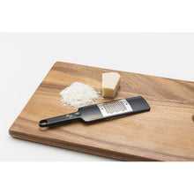 Load image into Gallery viewer, KAI Sekimagoroku Ginger Grater