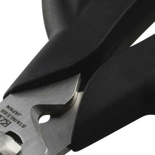Cargar imagen en el visor de la galería, KAI Sekimagoroku Short Kitchen Scissors