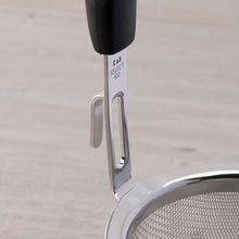 将图片加载到图库查看器,KAI SELECT100 Misokoshi Miso Strainer Ladle with Silicon Spatula