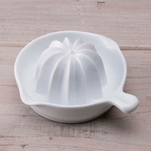 Load image into Gallery viewer, KAI SELECT100 Grapefruit Squeeze