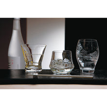 将图片加载到图库查看器,Toyo Sasaki Glass Rock Glass  Shochu Pastime Gold  On The Rock Approx. 285ml HG501-09G