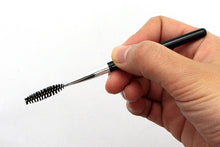 Muat gambar ke penampil Galeri, Make-up Brushes KU-Series Rolling Mascara Brush Nylon Bristles