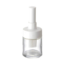 Muat gambar ke penampil Galeri, ASVEL Forma One Push Oil Dispenser(Springloaded) 2325 White