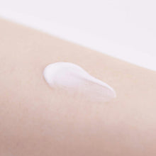 将图片加载到图库查看器,Chifure Sunscreen Milk UV Sun Protection Lotion 30ml SPF50+ PA++++ Waterproof Sweat Sebum Resistant Makeup Base