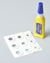 Cargar imagen en el visor de la galería, SPEEL GELS 3g is a curative foot care drug from Japan for corns, calluses and warts utilizing salicylic acid to soften and dissolve the corneum.