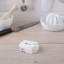 画像をギャラリービューアに読み込む, KAI SELECT 100 Cartridge Whetstone Single Edge For One Stroke Sharpener
