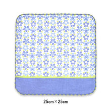 Cargar imagen en el visor de la galería, Handkerchief Town Girl&#39;s Handkerchief Nemophila Blue Approx. 25 x 25 cm
