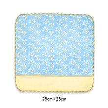 Load image into Gallery viewer, Handkerchief Town Girl&#39;s Handkerchief Gypsophila Blue Approx. 25 x 25 cm

