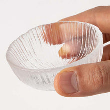 Load image into Gallery viewer, Toyo Sasaki Glass Small Bowls, Nagisa Choko, approx. φ7.8 x H3cm, Set of 6, Made in Japan, 46228 (Glassware, Glass Small Bowls, Delicacy Dishes, Delicacy Bowls, Small Bowls, Small Dishes, Small Plates, Side Dish Bowls, Appetizer Bowls, Snack Bowls, Condiment Dishes, Sauce Dishes, Soy Sauce Dishes)

