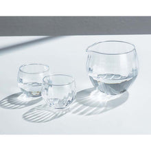 Load image into Gallery viewer, Toyo Sasaki Glass Sake Set, 320ml, Made in Japan, Dishwasher Safe, B-22120 (Sake Server, Sake Bottle, Pourer, Glassware, Sake Set, Glass Pourer, Japanese Sake, Cold Sake, Drinking at Home, Japanese Tableware, Glassware, Tableware Carafe, Water Pitcher)
