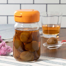 Laden Sie das Bild in den Galerie-Viewer, Toyo Sasaki Glass Preservation Container, Pickling Master 2-Way Pot, 485ml, Set of 2, Made in Japan, Orange, I-77826-OR-JAN-F (Preservation Jar, Glass Preservation Container, Airtight Container, Pickling Container, Pickling Jar, Preservation Jar, Preservation Jar, Canister Set)
