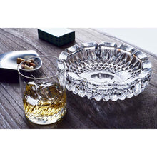 Load image into Gallery viewer, Toyo Sasaki Glass Ashtray Toledo Large φ18.5×5.5cm Made in Japan P-05508-JAN (Tabletop ashtray, glass ashtray, commercial ashtray, stylish ashtray, large ashtray, round ashtray, glass ashtray, smoking area supplies, tabletop supplies)
