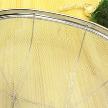 Laden Sie das Bild in den Galerie-Viewer, Inoue wire mesh turtle-shaped colander for large 5 sho 18-8 stainless steel
