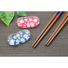 Laden Sie das Bild in den Galerie-Viewer, Painted chopsticks Couple painted chopsticks Rabbit story
