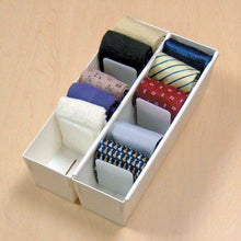 Load image into Gallery viewer, Yoshikawa Kuni Kogyo quick removal socks case white
