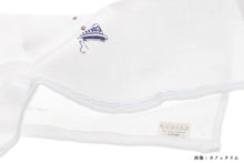 Laden Sie das Bild in den Galerie-Viewer, Imabari Towel Handkerchief Hagoromo Gauze Wet Hand Towel Nyanko Blue 33 x 38 cm
