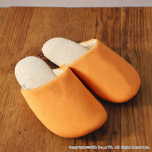 Muat gambar ke penampil Galeri, OKA ?yAnti-bacterial Deodorization?z Ag+ Feel At Ease Slipper SOFTY 2 M Size (Approx. 2?~25cm max.) Orange
