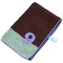 Load image into Gallery viewer, ?yIMABARI Towel?z mama&amp;me NUMBER-COLOR Kids Face Towel  (Length 28?~ Width 65cm) Chocolate (NO.9)
