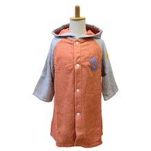 Load image into Gallery viewer, ?yIMABARI Towel?z mama&amp;me NUMBER-COLOR Kids Bathrobe S (Size: Length Approx. 48?~ Width 39cm) Salmon Pink (NO.8)
