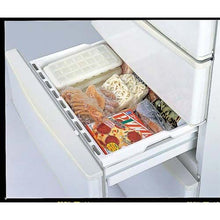 Load image into Gallery viewer, IWASAKI INDUSTRY Fellows Ice Tray with Lid S 21 Pc K-284 WL
