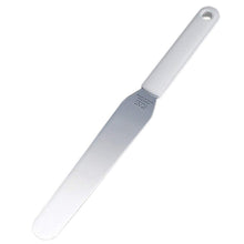 Cargar imagen en el visor de la galería, KAI HOUSE SELECT Baking Tool Palette Knife M
