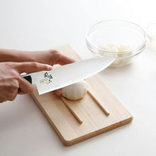 Load image into Gallery viewer, KAI Sekimagoroku Blue Wisteria Seitou Kitchen Knife Butcher&#39;s Knife 180mm 

