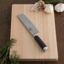 画像をギャラリービューアに読み込む, KAI Sekimagoroku Damascus Vegetable CuttingKitchen Knife 165mm 
