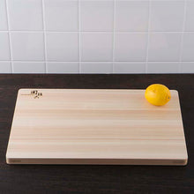 Laden Sie das Bild in den Galerie-Viewer, KAI Sekimagoroku Cutting Board Hinoki Cypress Wood Made In Japan Natural Approx. 45×30cm 
