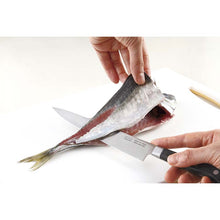 Muat gambar ke penampil Galeri, KAI Sekimagoroku Imayou Now Kitchen Knife KAI Sekimagoroku Flexible Knife
