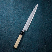 Muat gambar ke penampil Galeri, KAI Sekimagoroku Kinju Honko Kitchen Knife Sashimi Japanese Kitchen Knife Made In Japan Silver 240mm 
