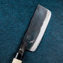 Muat gambar ke penampil Galeri, KAI Sekimagoroku Kinju Honko Kitchen Knife Japanese Kitchen Knife Vegetable Cutting 150mm East-type
