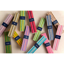 Muat gambar ke penampil Galeri, Kayuragi Incense &amp; Mini Ceramic Holder Mixed Set - Aloeswood, Cherry Blossom, Sandalwood 45 Sticks
