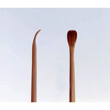 Load image into Gallery viewer, Craftsman&#39;s Skill  Smoked Bamboo Ear Cleaning Pick Scraper(With Fluff)
