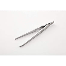 Load image into Gallery viewer, Diagonal Slanted Tip Design Beauty Tweezers
