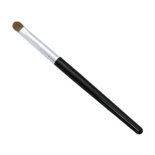 Muat gambar ke penampil Galeri, Made In Japan Eye Shadow Brush (MK-564)
