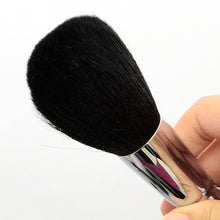 Laden Sie das Bild in den Galerie-Viewer, KUMANO BRUSH Make-up Brushes  SR-Series Powder Brush Make-up Cosmetics Use Large Mountain Goat Hair

