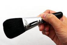 Load image into Gallery viewer, KUMANO BRUSH Make-up Brushes  SR-Series Finishing Brush Mountain Goat Hair
