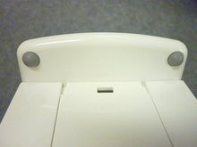 Cargar imagen en el visor de la galería, ASVEL REA Paper Box Holder(with Magnet) 2458 White

